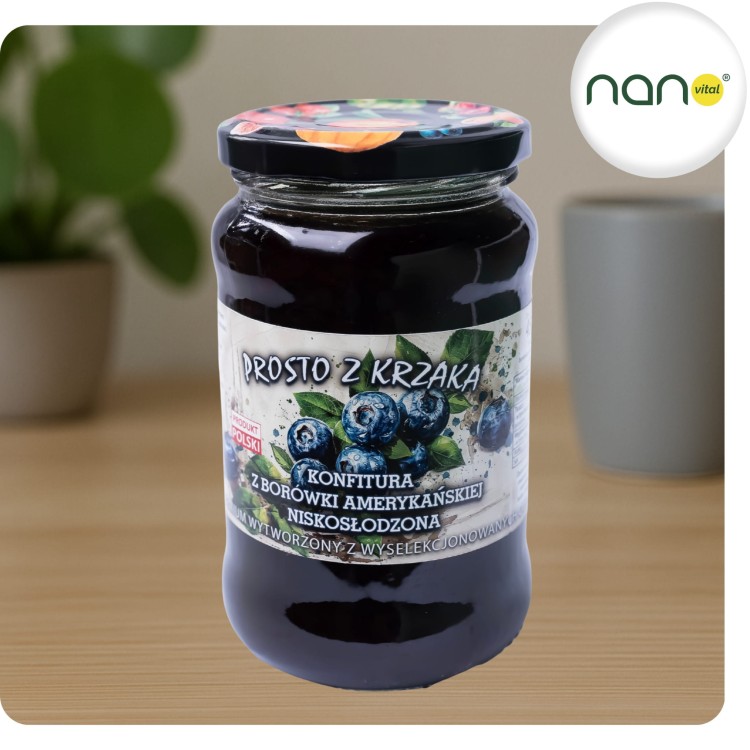 Szklany słoik 450 g Konfitury Dżem z Borówek Amerykańskich, naturalnego i niskosłodzonego, z wyraźną etykietą.